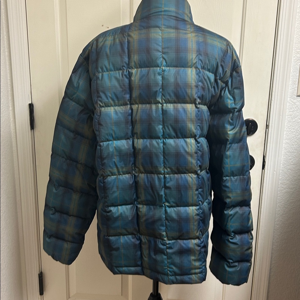 Pendleton down puffer jacket with 650-fill power,… - image 6